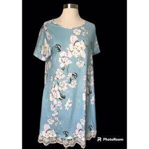 Halife Nightgown Floral Blue White Flowers Pajama White Lace Trim Flowy Medium